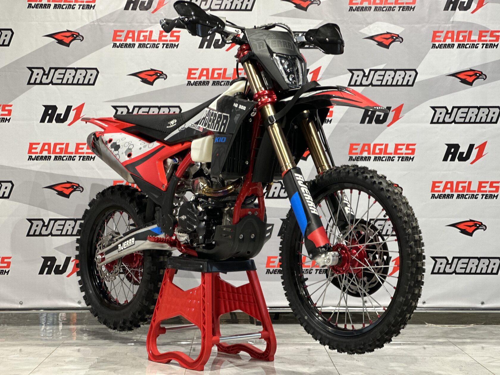 Мотоцикл AJERRA JOKER SS K10 NB300 T9 pitbikemarket.ru