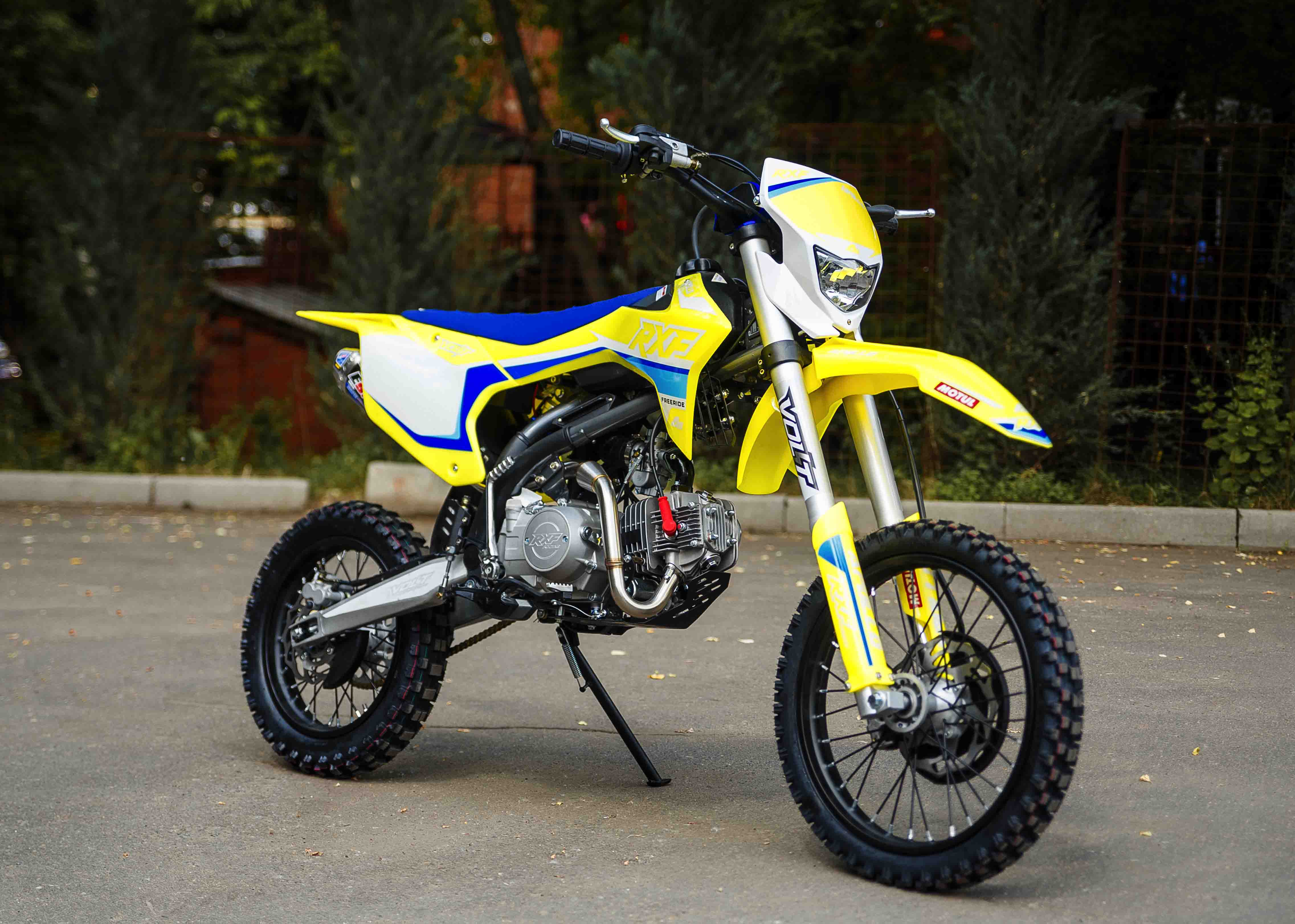 Питбайк Apollo RXF Freeride 125LE 17x14 Желтый pitbikemarket.ru