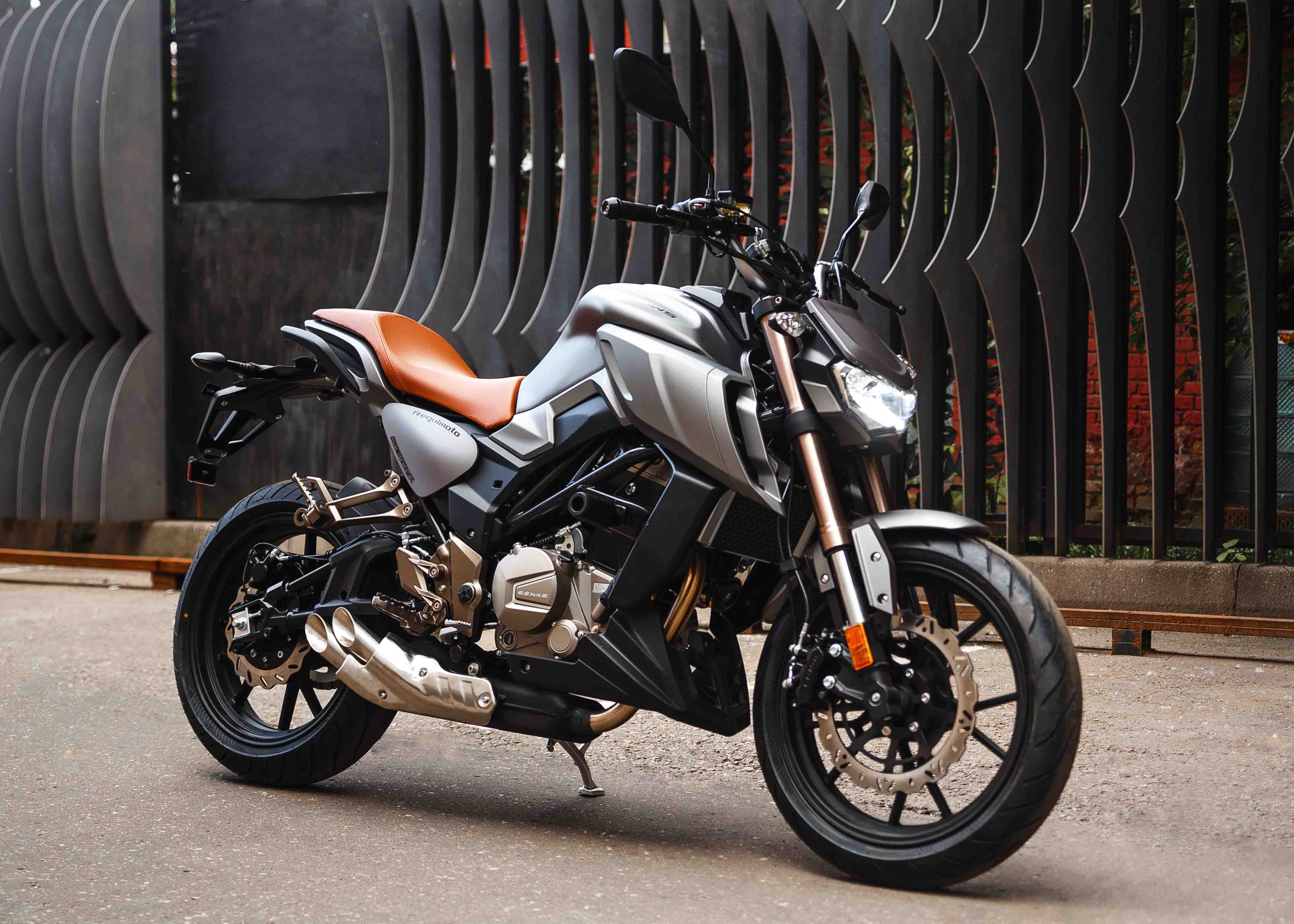 Мотоцикл Regulmoto ALIEN MONSTER 300, (Серый) pitbikemarket.ru