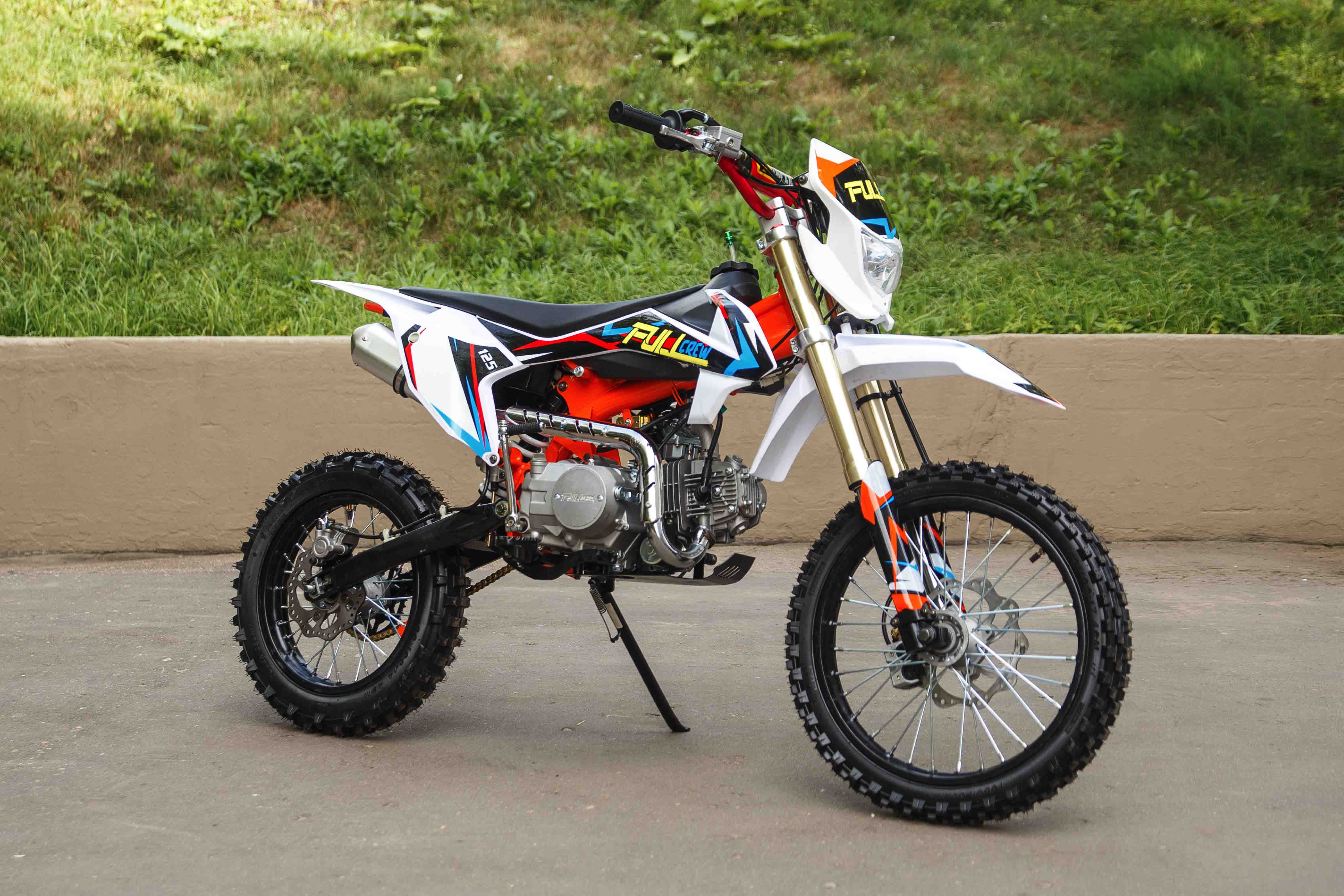 Питбайк Full Crew FC125e 17/14 белый pitbikemarket.ru