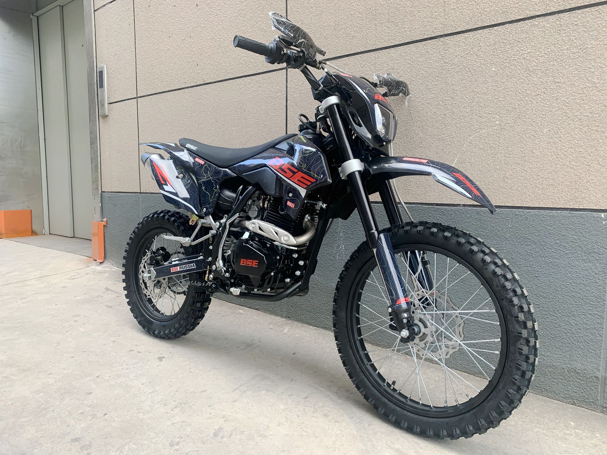 Кроссовый мотоцикл BSE Z1 Atlas Black (012) pitbikemarket.ru
