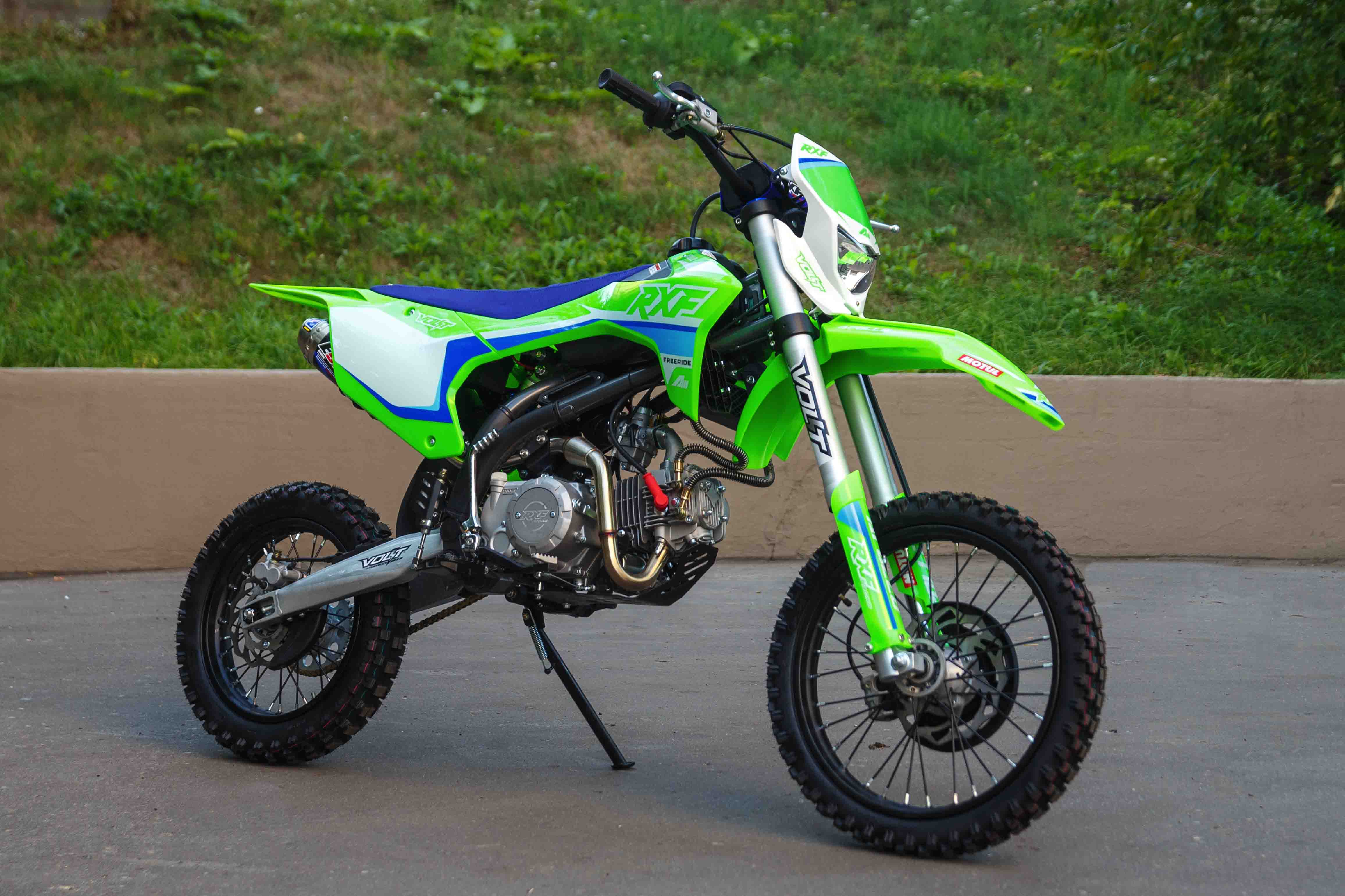 Питбайк Apollo RXF FREERIDE 150X-LE 17х14 Зелёный pitbikemarket.ru