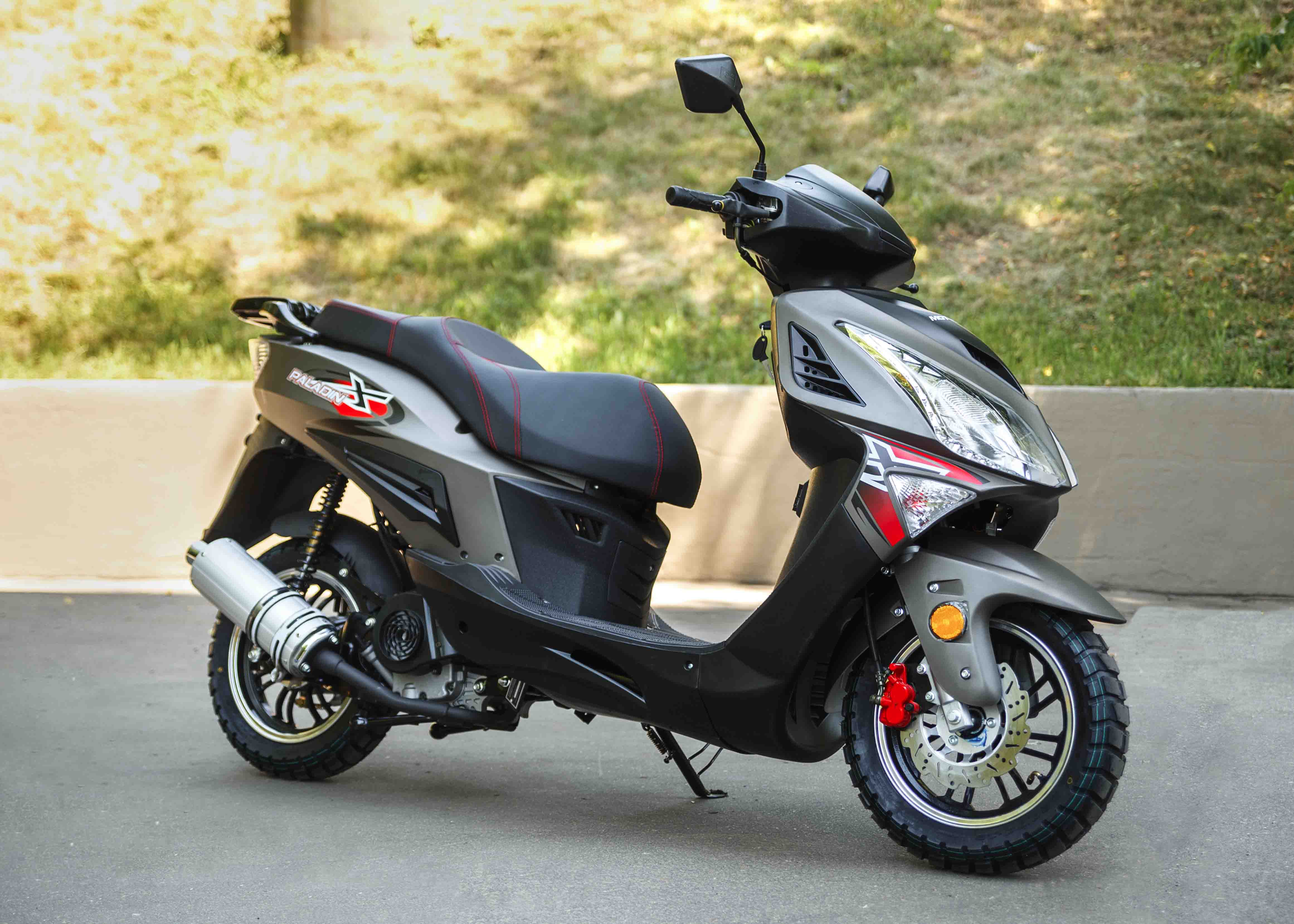 Скутер Motoland 150 куб. PALADIN Серый pitbikemarket.ru