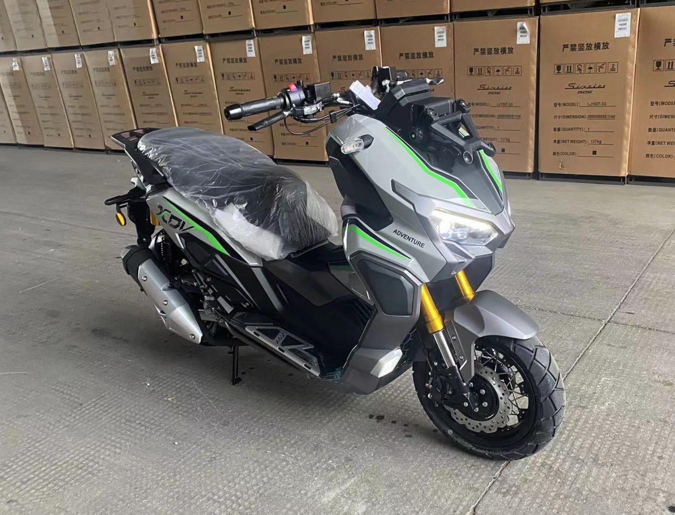 Скутер Regulmoto XDV ADVENTURE 300CC в комплекте с кофрами (LJ300T-18) EFI pitbikemarket.ru