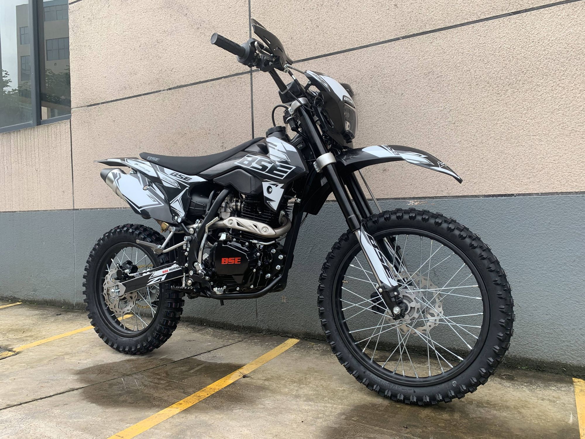 Кроссовый мотоцикл BSE Z1 Black Raven 19/16 (ZS161) (Без ПТС) pitbikemarket.ru