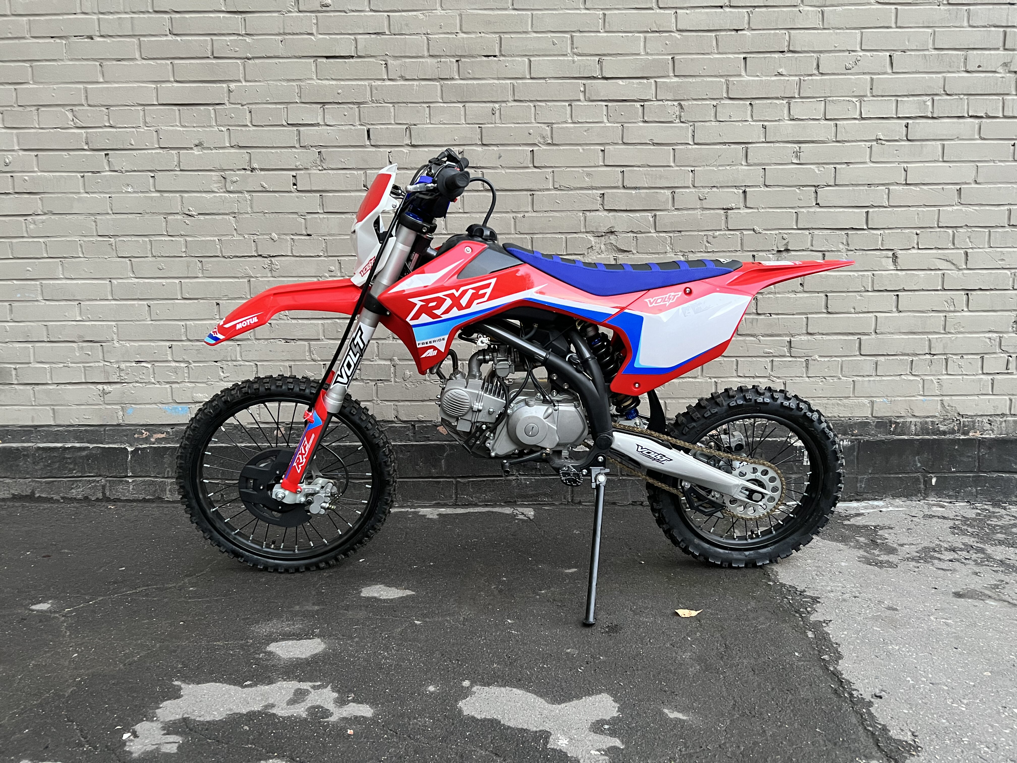 Питбайк Apollo RXF FREERIDE 150X-LE 17х14 Красный pitbikemarket.ru