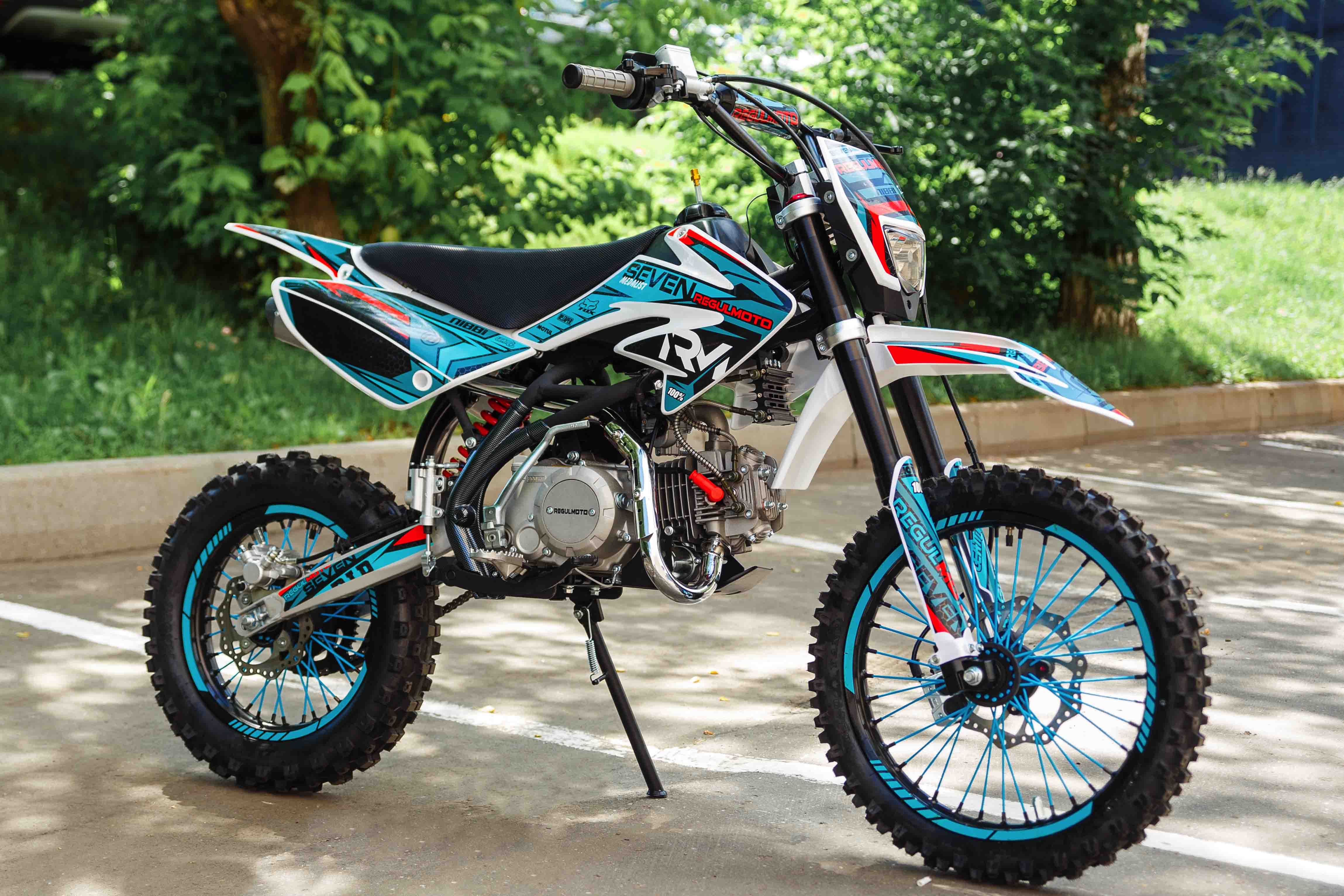 Питбайк Regulmoto SEVEN MEDALIST 17/14 (фара, электростартер) pitbikemarket.ru