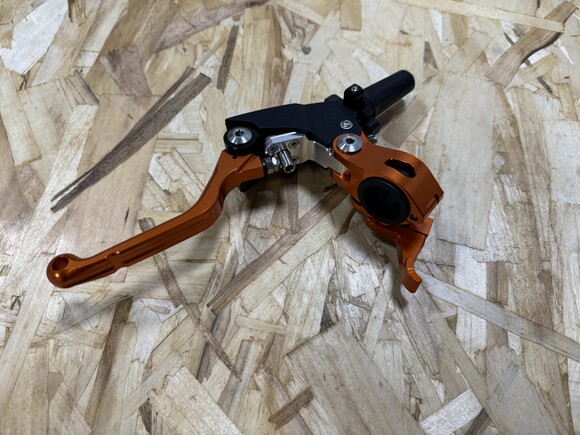 Рычаг сцепления складной CNC (BRZ X8/Procida/Progasi) оранжевый pitbikemarket.ru