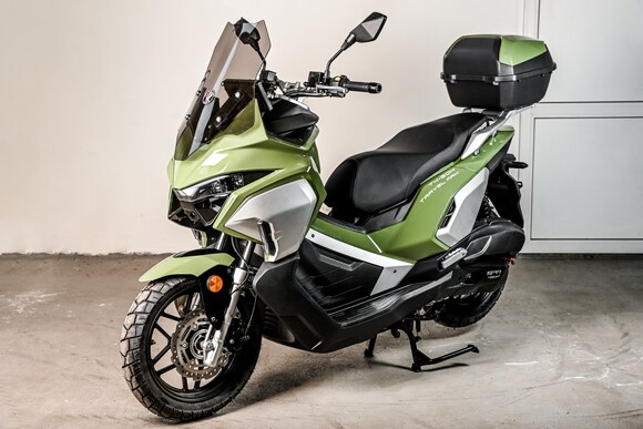 Скутер SPRMOTORS TREVEL MAX 180 EFI (Зеленый) pitbikemarket.ru
