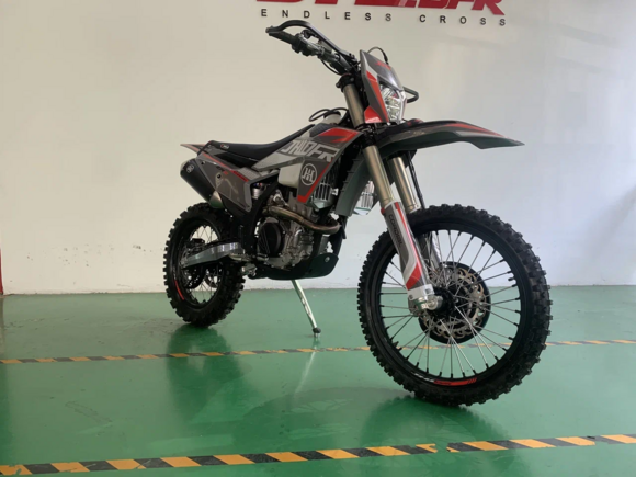 Мотоцикл JHLofr ZR2 Enduro YK250 (LC179MM) pitbikemarket.ru