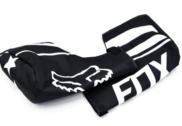 Мото варежки на руль (муфты) Fox Black pitbikemarket.ru