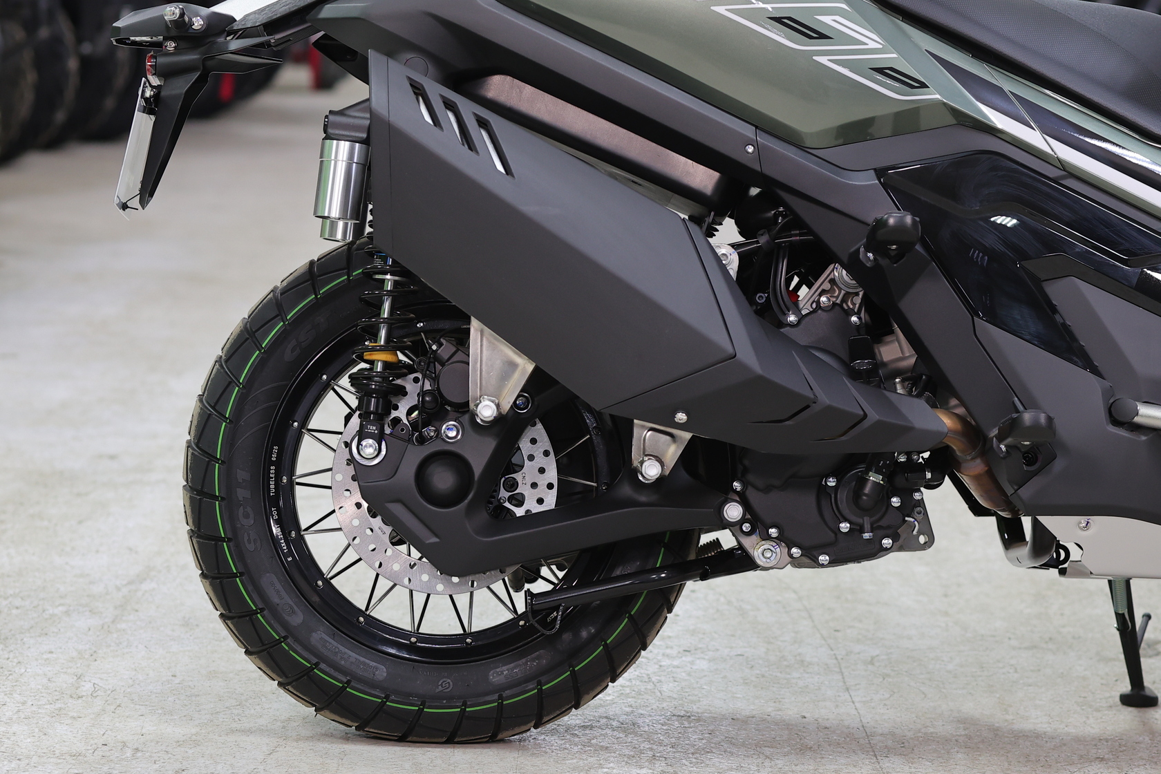 Максискутер ZONTES ZT368-G (ZT1P79MP EFI) 17/14 (2025 г.) ПТС (Зеленый)-7